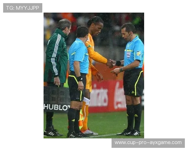 “萨尔·巴赫：南非橄榄球的希望，点燃全队士气”